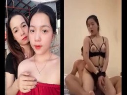 Em gái ngoan lộ clip hóa thần dâm